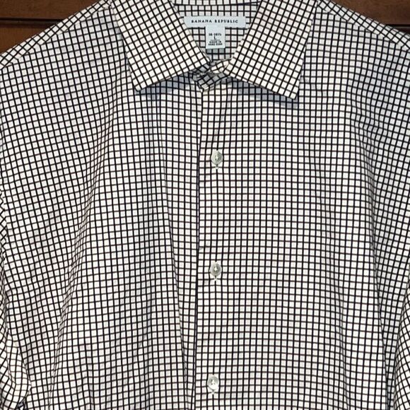 Banana Republic Blue & Brown Plaid Long Sleeve Button Down Shirt - Picture 4 of 9